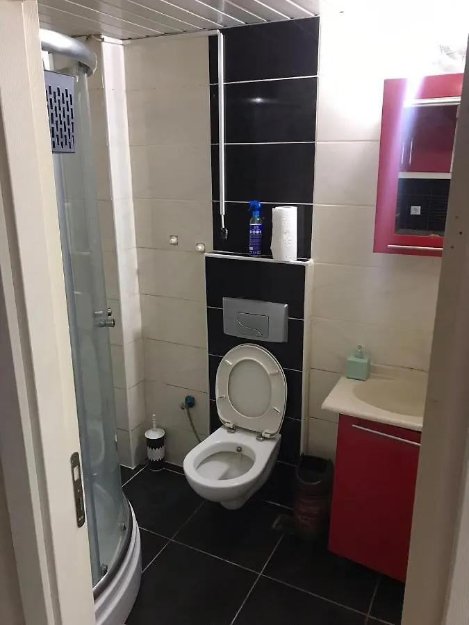 Gueler Hotel أنطاليا