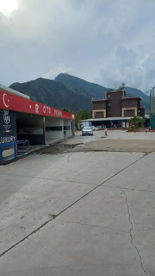 Gueler Hotel أنطاليا