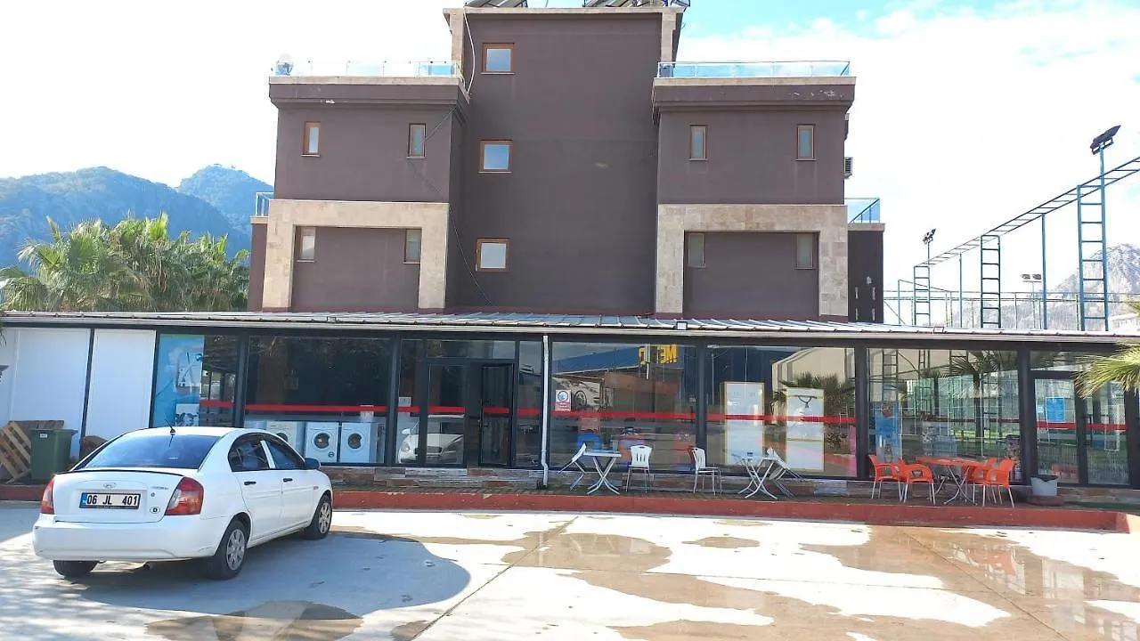 ***  Gueler Hotel أنطاليا تركيا